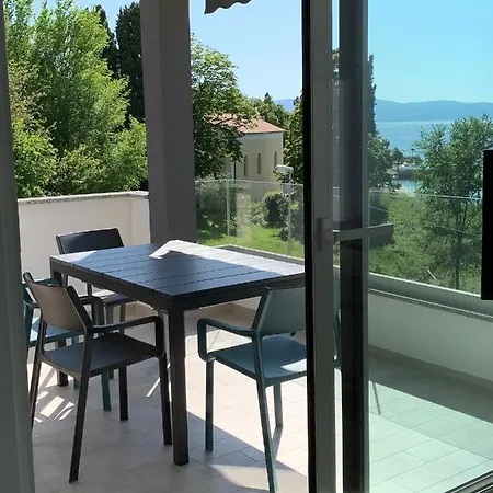 Apartman Polje